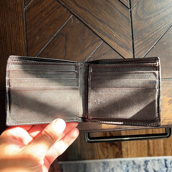 Gucci BiFold Wallet - Picture 2 of 2